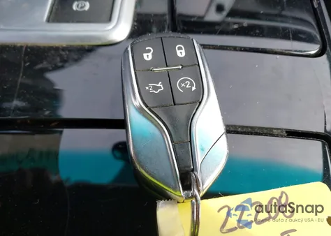 2016 Maserati Quattroporte S из США, поврежденный, VIN ZAM56RPA8G1190959